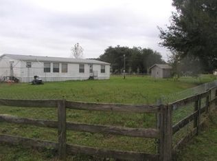 4906 Bugg Rd, Plant City, FL 33567