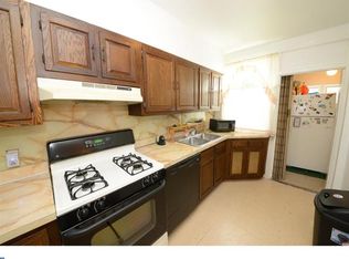 331 E Sharpnack St, Philadelphia, PA 19119