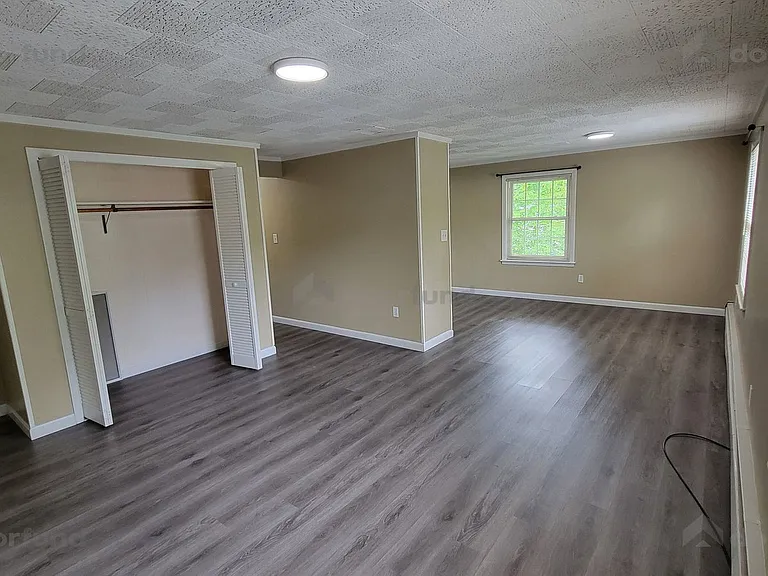 16 Harvard Rd #8-H — Photo 6