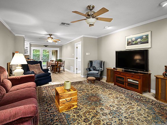 5th image of 958 HAYSELTON AVE