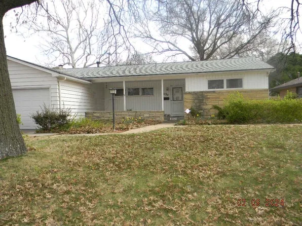 1132 N Old Mnr, Wichita, KS 67208