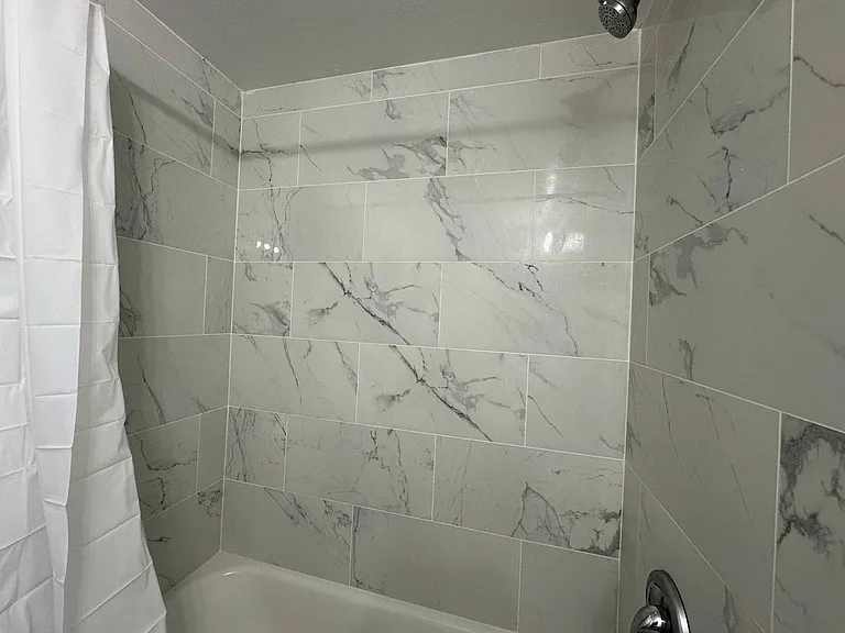 3660 NE 6th Ave #3 — Photo 15