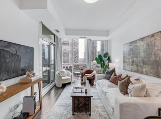 18 Harbour St #1801, Toronto, ON M5J 2Z6