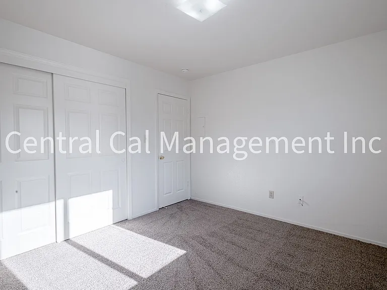 1736 Inyo St — Photo 12