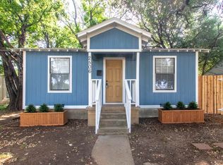 2506 N Elm St, Denton, TX 76201