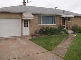 76 Vern Ln, Buffalo, NY 14227
