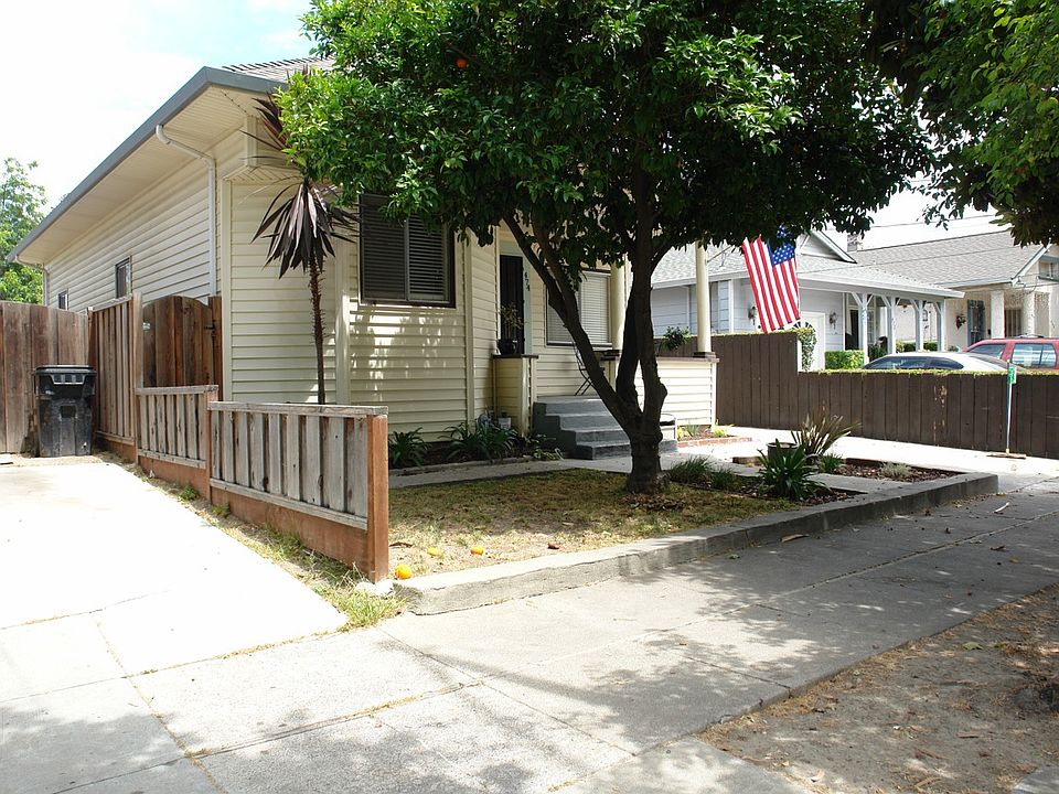 1st image of 474 N 7th St
