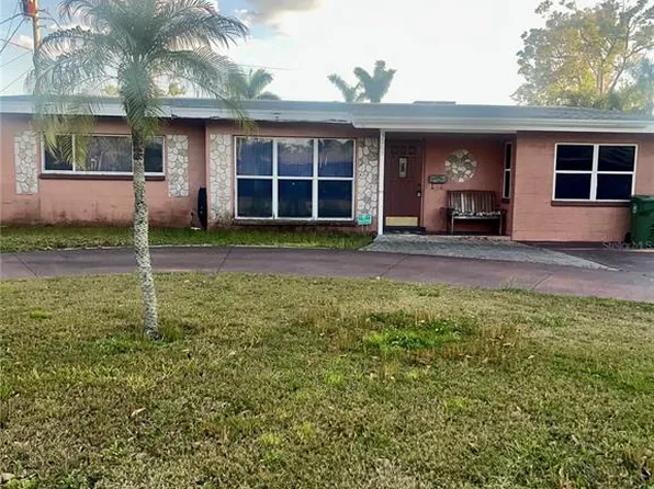 3005 18th Ave W, Bradenton, FL 34205