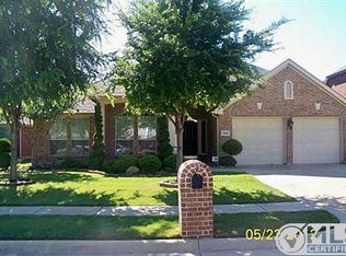 2512 Still Springs Dr, Little Elm, TX 75068