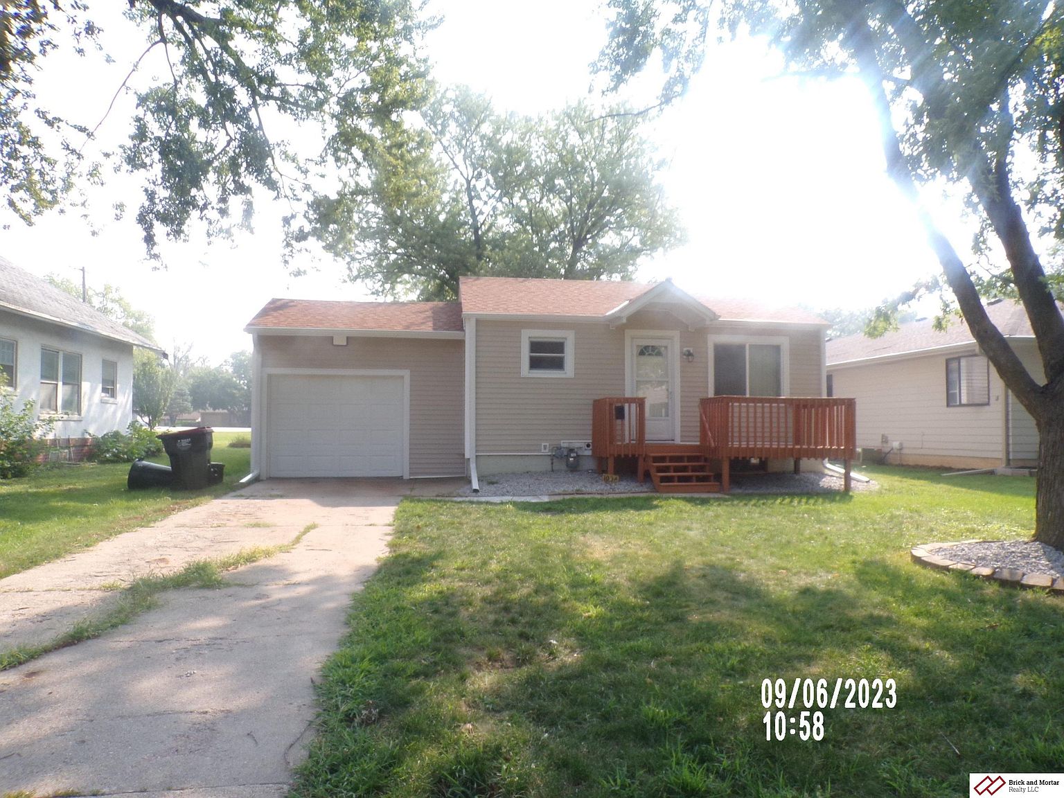 1004 N 15th St, Beatrice, NE 68310 Zillow