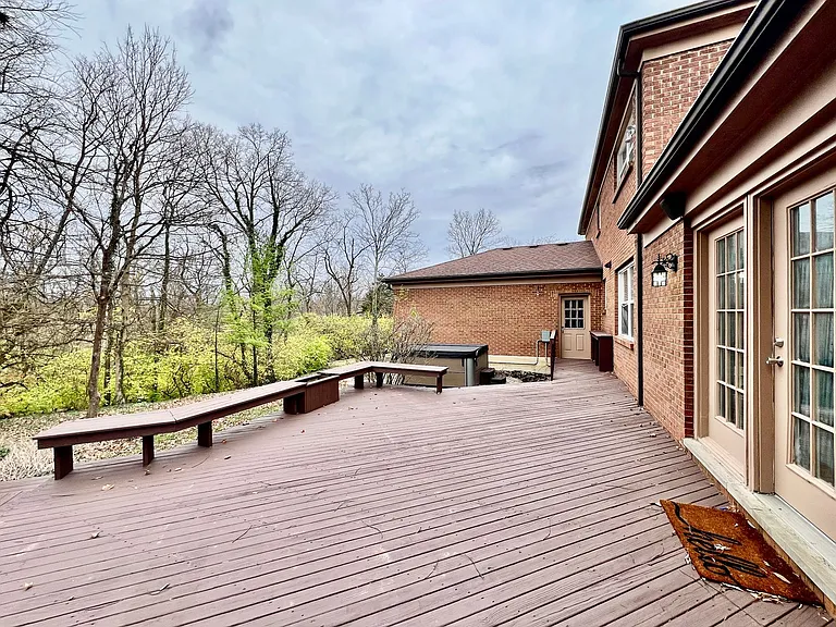 7033 Willowood Dr — Photo 37