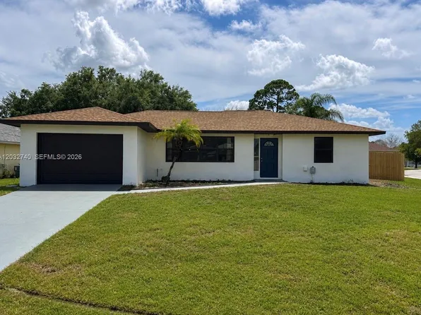 2302 SE Leithgow St, Port Saint Lucie, FL 34952