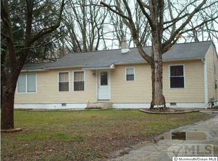 1303 Jeffrey St, Lakewood, NJ
