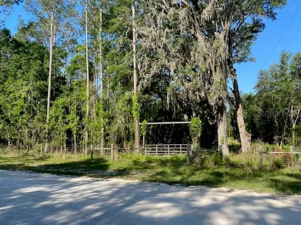SW Henderson Ter Lot 4, Fort White, FL 32038