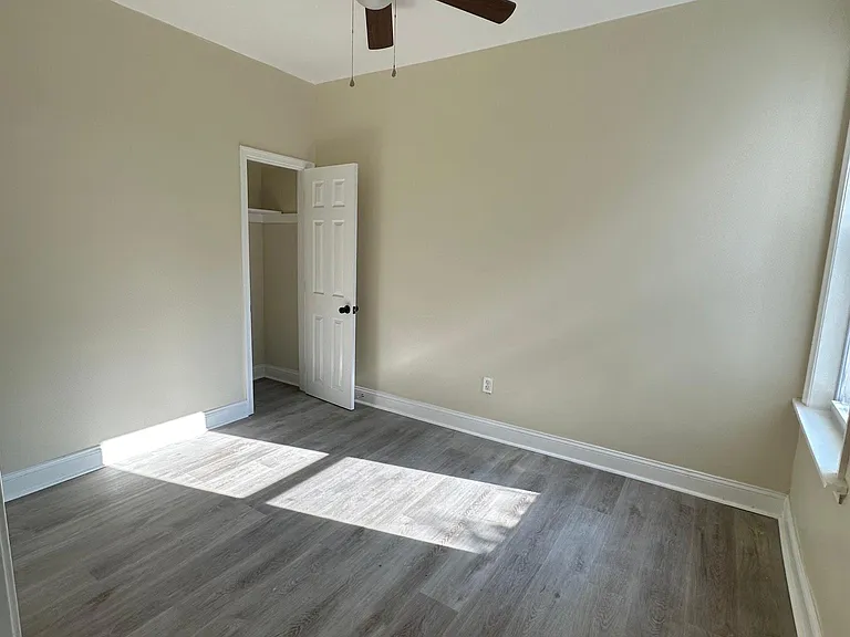 1715 N Taney St — Photo 11
