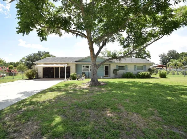 6739 Farris Dr, Lakeland, FL 33811