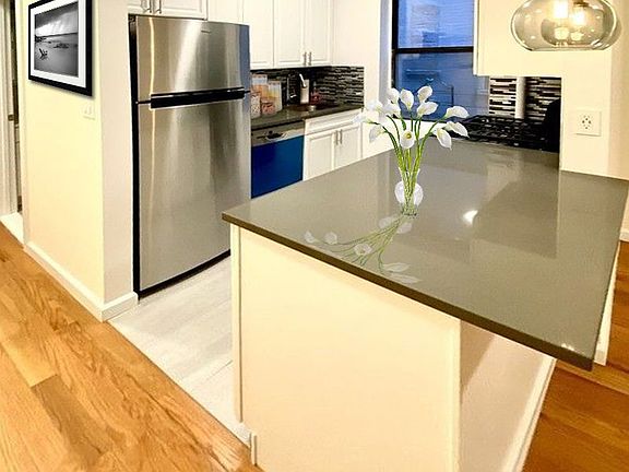 4th image of 40-11 25th Ave #1E