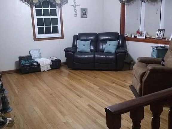 5th image of 1717 Avenue L