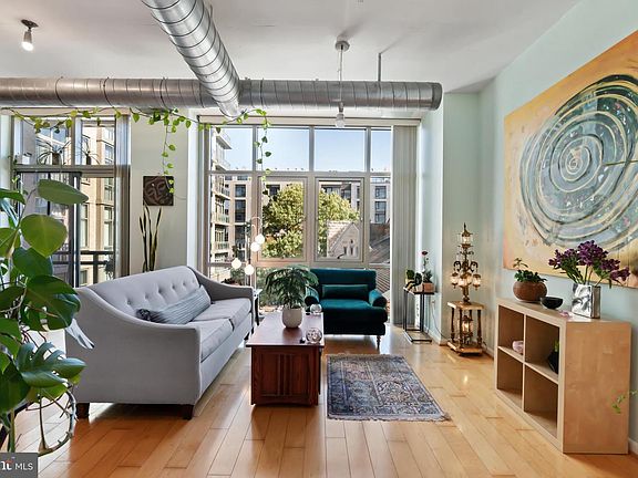 4th image of 811 4th St NW Unit 502