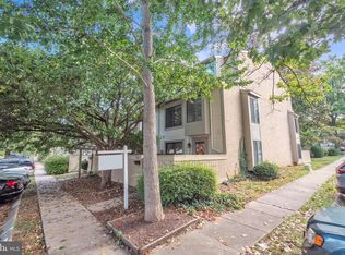 9369 Chadburn Pl, Montgomery Village, MD 20886