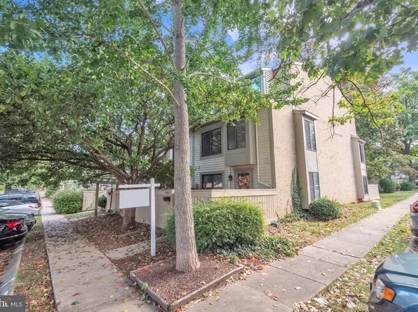 9369 Chadburn Pl, Montgomery Village, MD 20886