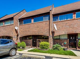 827 S Racine Ave, Chicago, IL 60607