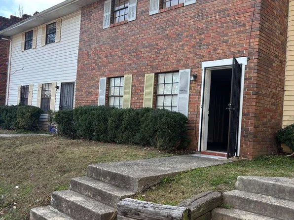 6354 Shannon Pkwy APT 30E, Union City, GA 30291