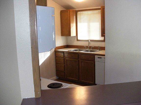 4th image of 15517 121st Avenue Ct E