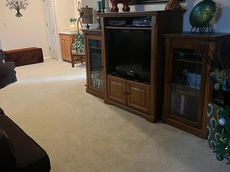6566 Foxdale Cir — Photo 5