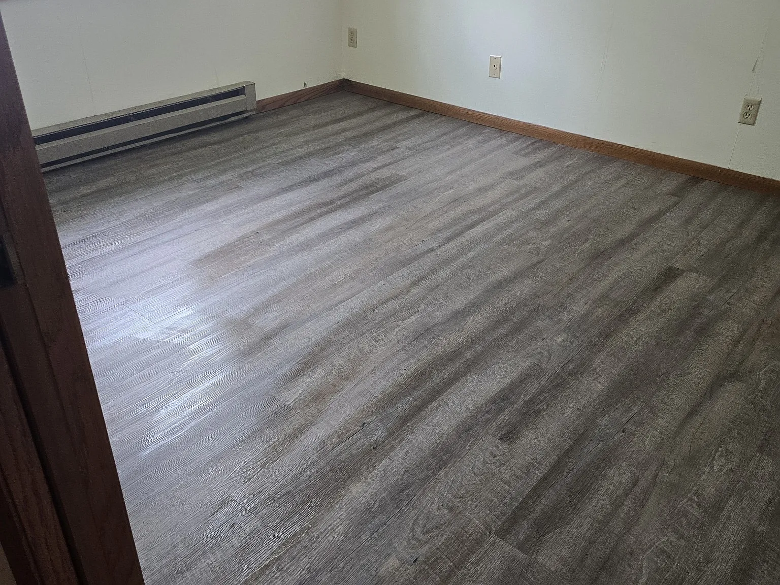 3 bed, $1,295 — Photo 4