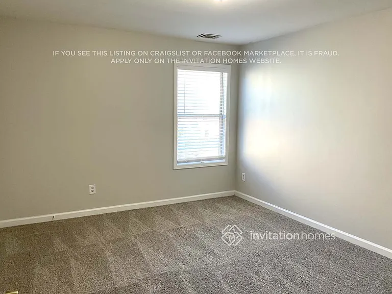 1976 Stoney Chase Dr — Photo 5