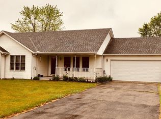 11598 N Michelle Dr, Wheatfield, IN