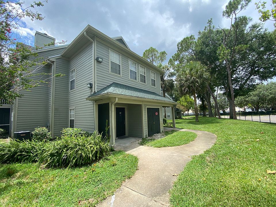 1st image of 6100 Westgate Dr #1