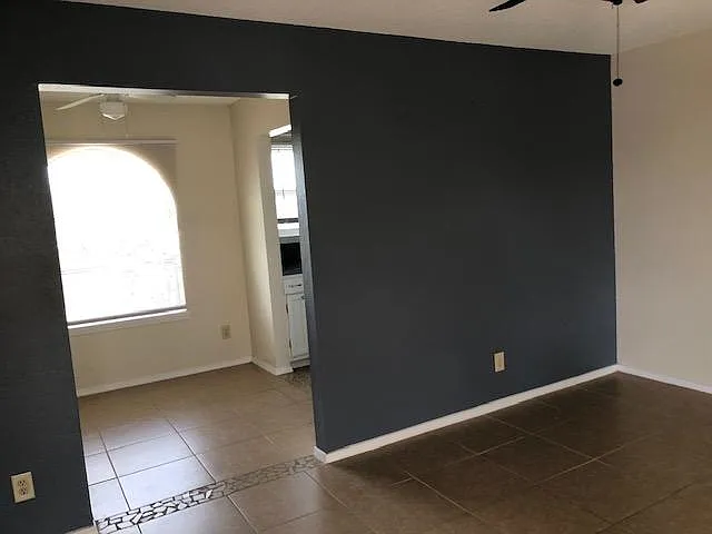 2125 Kerria Ave #9 — Photo 33