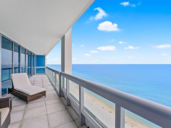4th image of 6899 Collins Ave Unit 2006