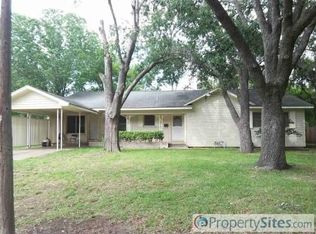 1104 E 30th St, Bryan, TX 77802