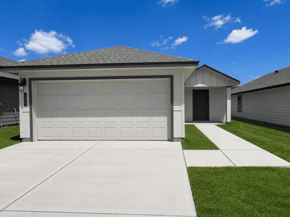 509 Meansville Dr, Odem, TX 78370