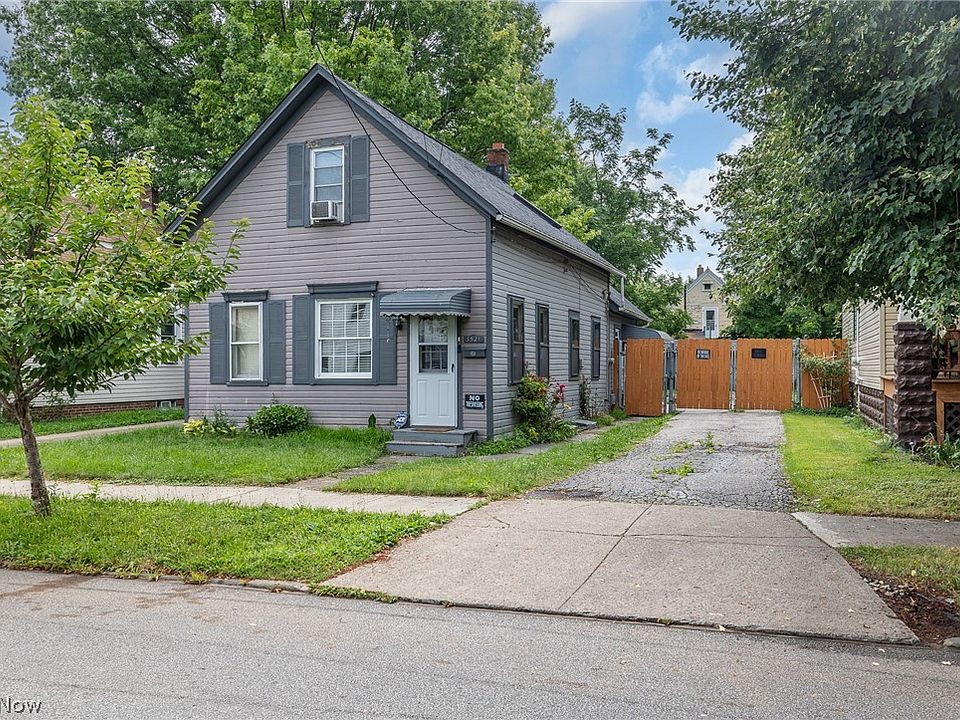 1st image of 3521 W 49th St