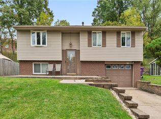 210 Great Smokey Dr, Pittsburgh, PA