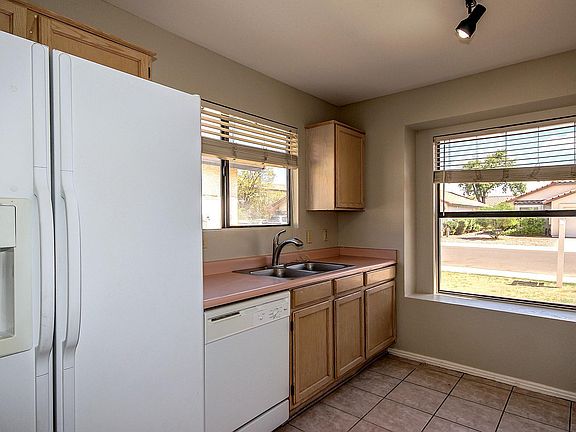2nd image of 11564 W CITRUS GROVE Way