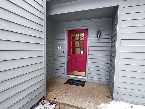 3rd image of 14830 Inwood Cir