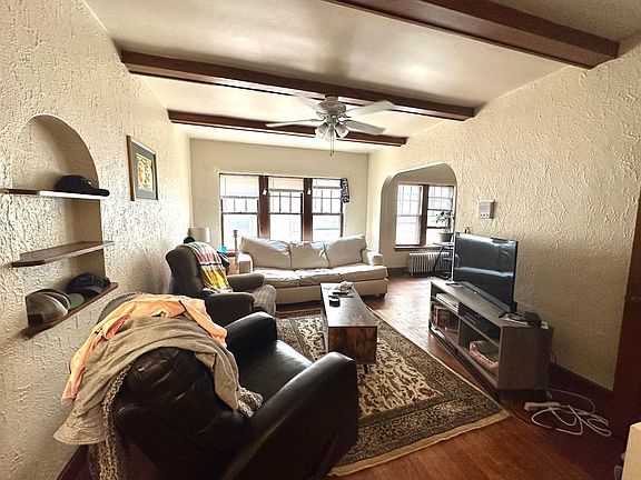 2nd image of 4480 N Oakland Ave APT 304