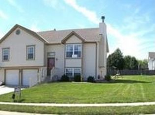 614 Derby St, Raymore, MO 64083