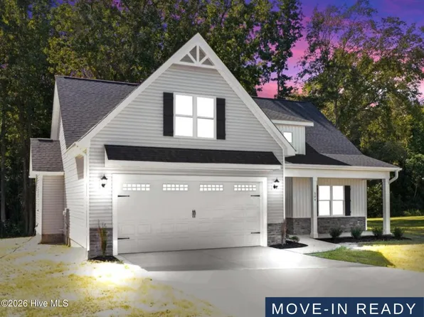 304 Creeks Edge Drive, Pikeville, NC 27863