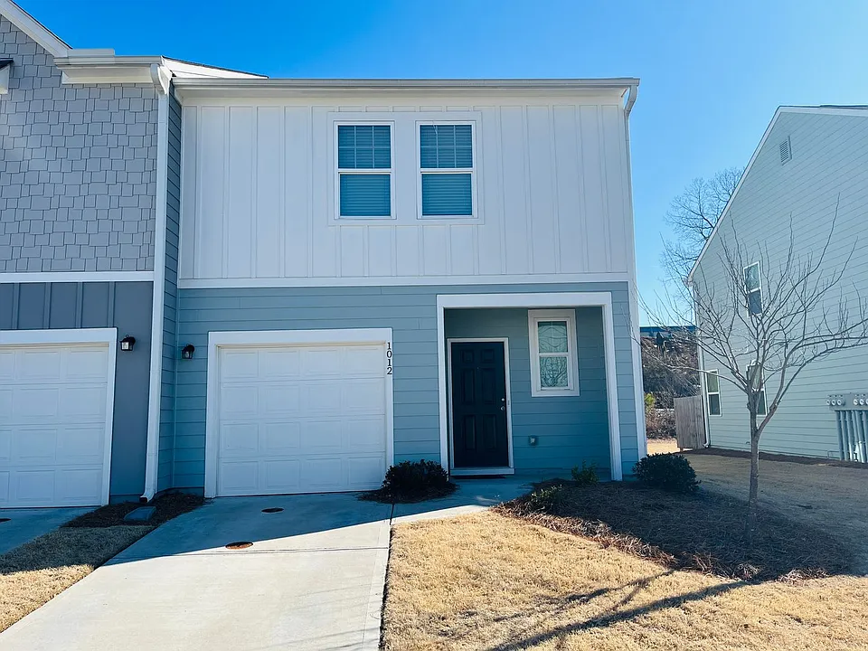 1012 Paddington Dr