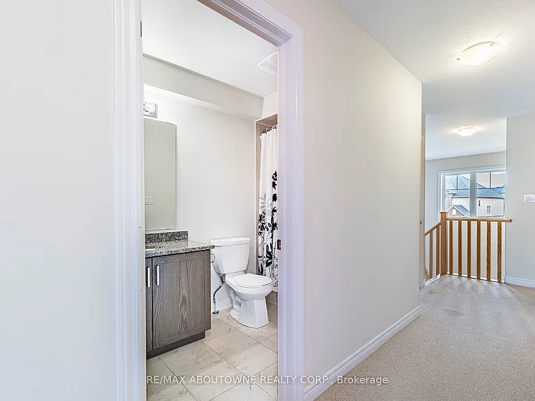 81 Pettitt Dr — Photo 38