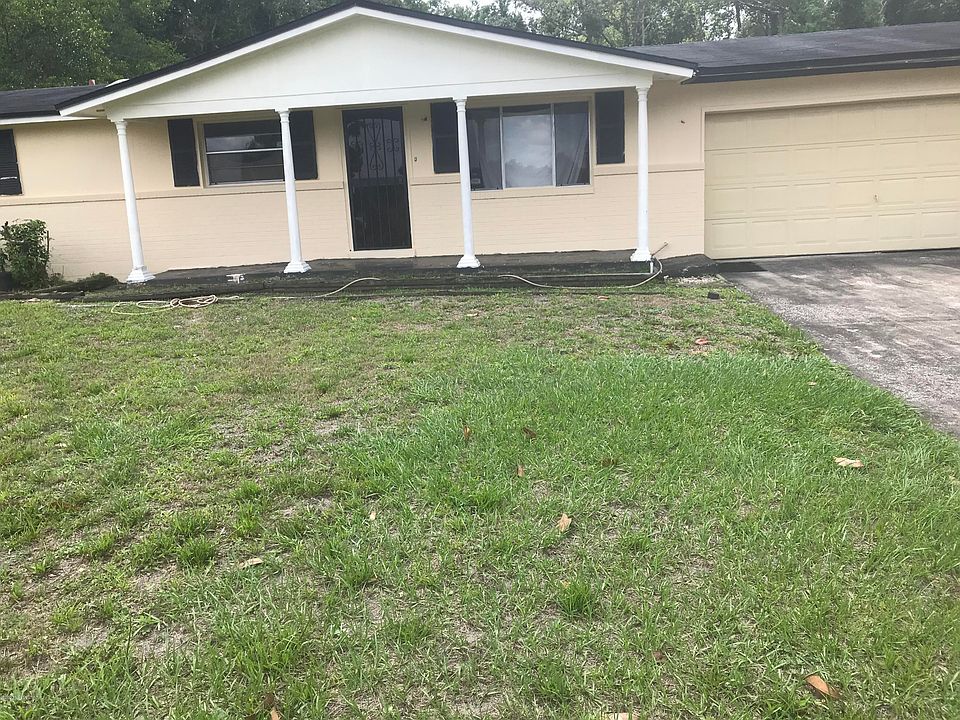 1st image of 2578 Barry Dr S
