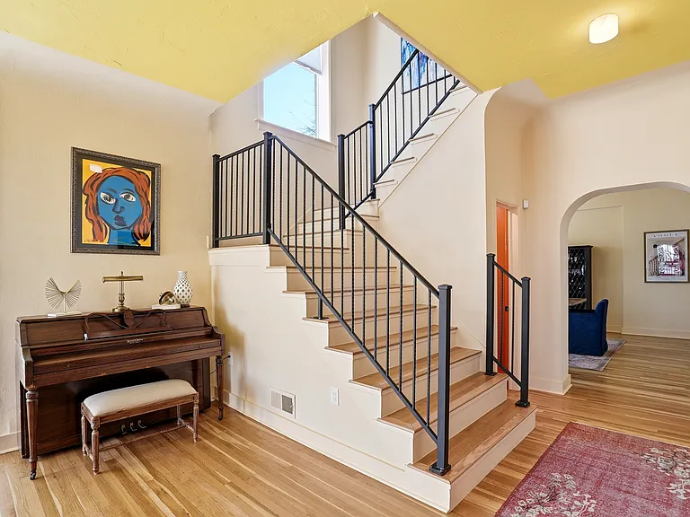 9000 Monaco St #8 — Photo 24