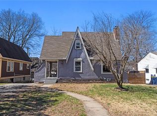 7330 Forest Ave, Kansas City, MO 64131