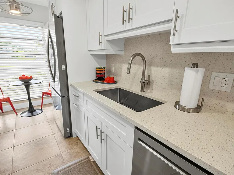 1111 Mahogany Way #76-B — Photo 6